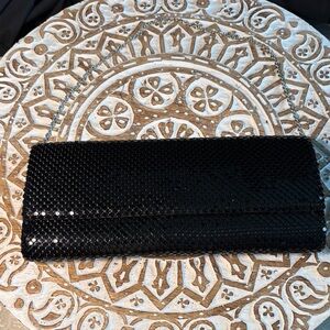 La Regale Black Clutch with Silver Chain